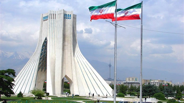 إيران تدعو إلى التحقيق في حوادث السفن قرب الإمارات