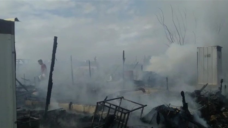 بالفيديو: حريق كبير في مخيم للنازحين خراج ابل السقي - مرجعيون
