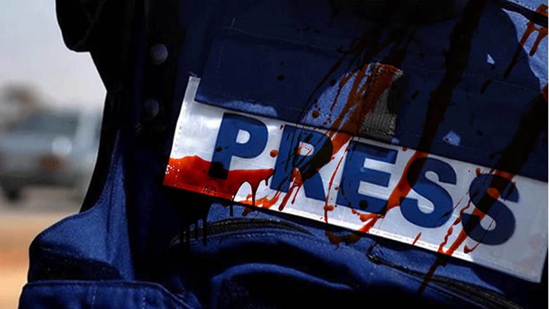 مسلحان قتلا صحافيا في باكستان
