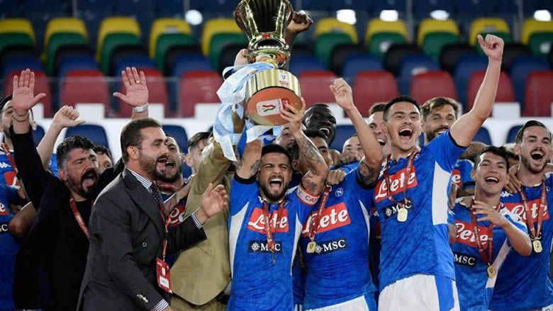 نابولي بطلا لكأس إيطاليا بعد الفوز على يوفنتوس