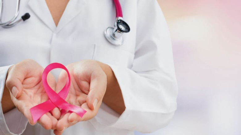 بارقة أمل للمصابات بسرطان الثدي: علماء يبتكرون عقارا يقتل الخلايا