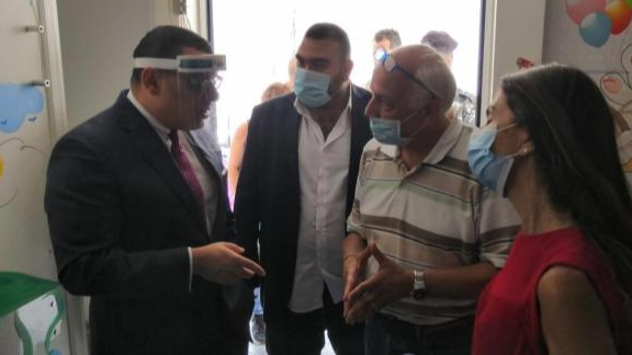 السفير المصري جال في مستشفى الكرنتينا وعاين الاضرار