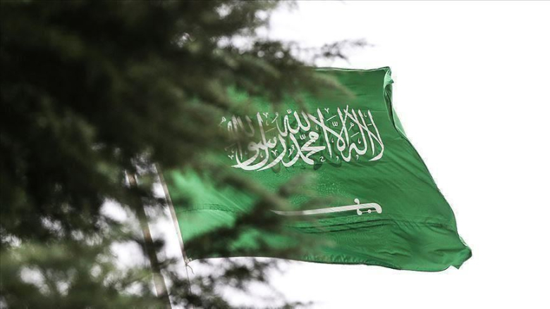 السعودية تعيد النظر بسياساتها الخارجية.. وقف للدعم قد يطال لبنان