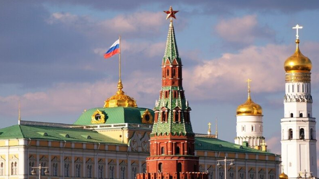 روسيا تمدد عقوباتها الموازية على أميركا والإتحاد الأوروبي