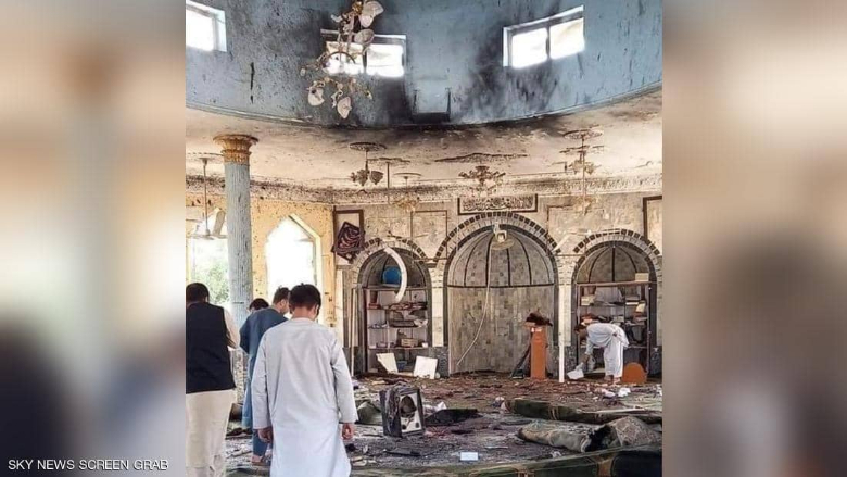 تزامناً مع صلاة الجمعة.. انفجار دموي في مسجد في افغانستان