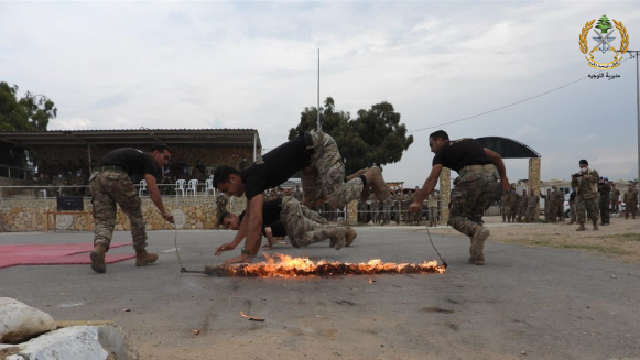 بالصور: تمارين تدريبية للجيش
