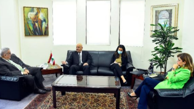 بوحبيب بحث وكومار جاه في مشاريع التعاون بين لبنان والبنك الدولي