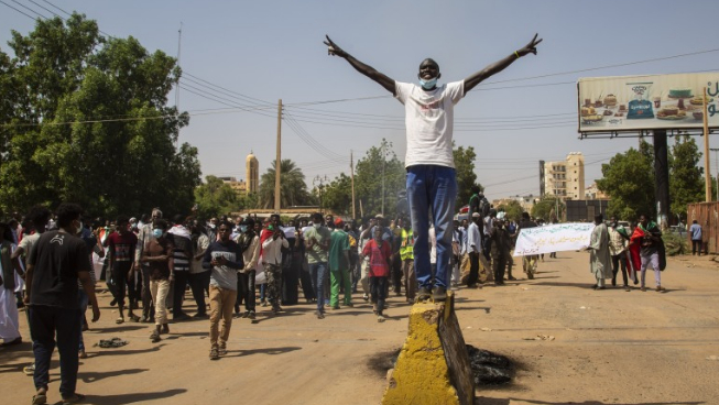 أمر بالافراج عن وزراء مدنيين في السودان
