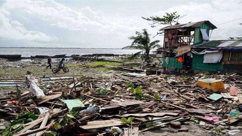 إعصار الفلبين: 33 قتيلاً وعشرات المفقودين
