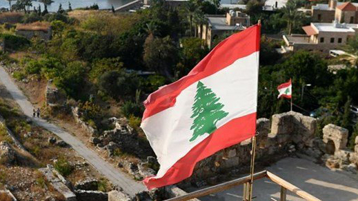 بين عامين: 2022 سنة الحسم.. بين لبنانَين!