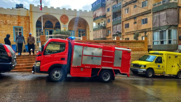سيارة إطفاء لمدينة الشويفات من جنبلاط