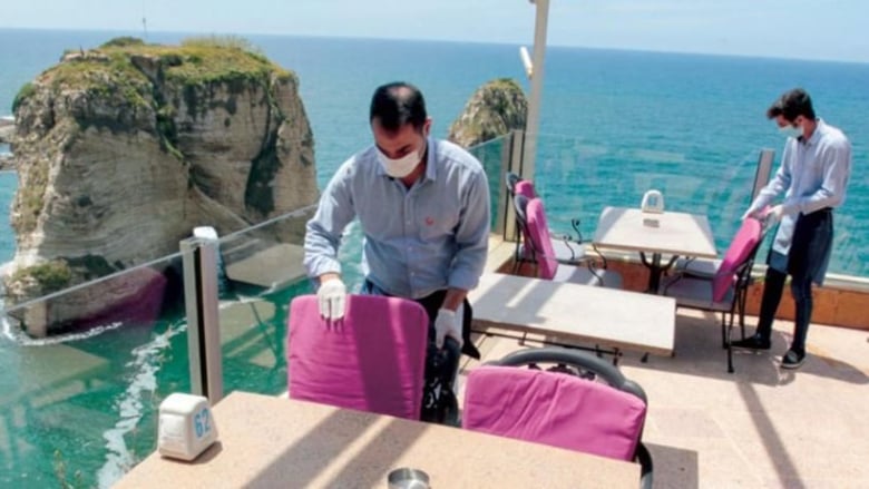"السياحة" تعلن عن شروط إعادة فتح المطاعم للمرحلة الأولى