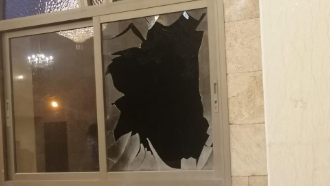 قنبلة داخل مسجد