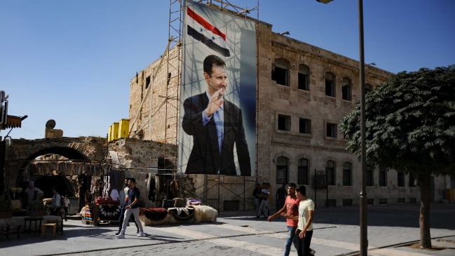 "الإنتخابات مسرحية".. الأسد يحتفل بـ"إنتصاره" رغم معاناة السوريين