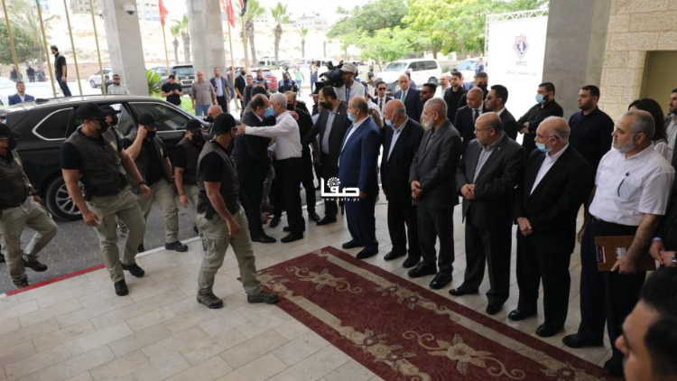 رئيس المخابرات المصري في غزّة.. مباحثات لتثبيت وقف إطلاق النار