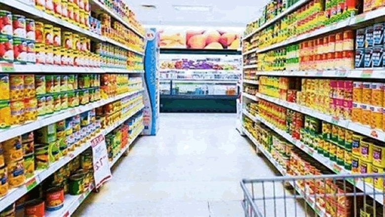 نقابة مستوردي المواد الغذائيّة: إعادة النظر بالأسعار في ضوء تقلّبات الدولار