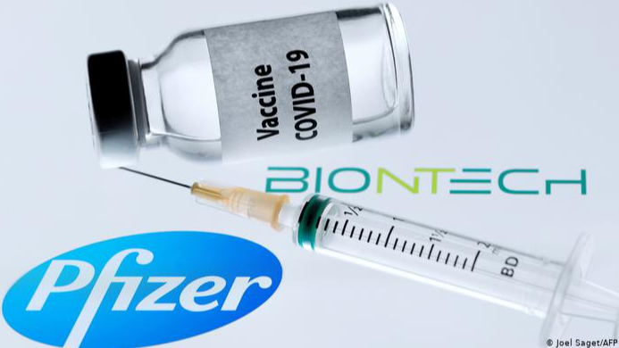تحالف فايزر - بيونتك يريد إعطاء جرعة ثالثة من اللقاح