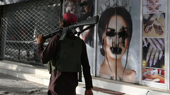طالبان ألغت وزارة المرأة وإستبدلتها بوزارة الأمر بالمعروف والنهي عن المنكر