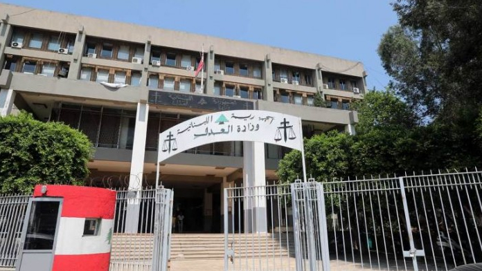 ضرب القضاء أخطر حلقات الانهيار اللبناني
