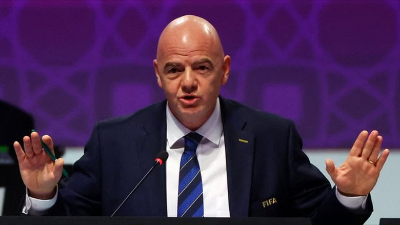 رئيس الـ"فيفا": مبيعات تذاكر كأس العالم في قطر تقترب من ثلاثة ملايين تذكرة
