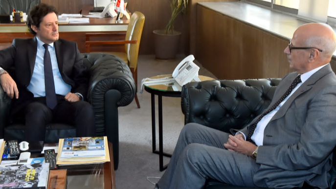 المكاري عرض وسفير المغرب العلاقات الثنائية