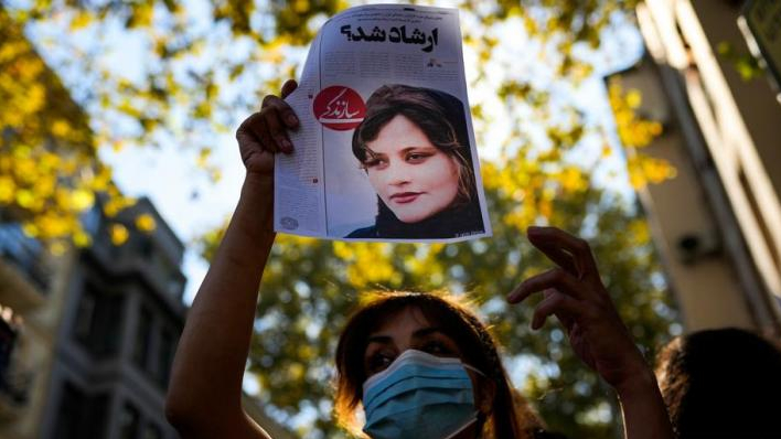 شجب تصويت خارجية لبنان المضاد لاحتجاجات إيران