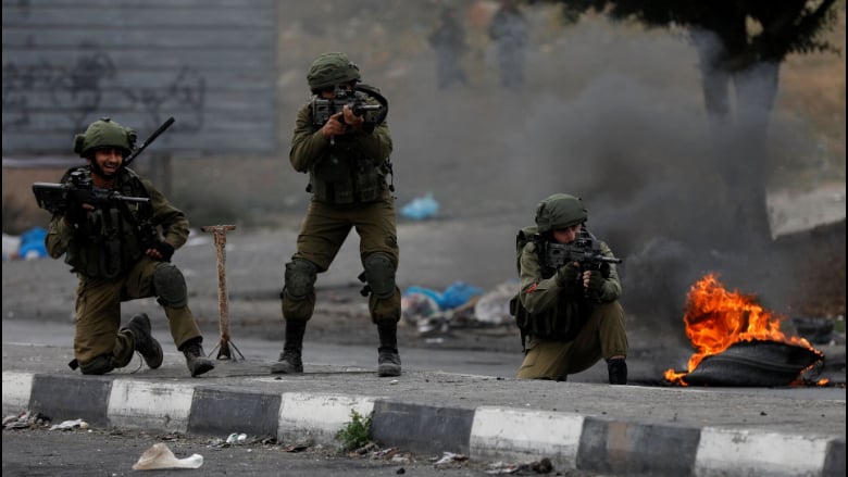 شهيد فلسطيني بنيران الإحتلال الإسرائيلي جنوب الضفة الغربية المحتلة