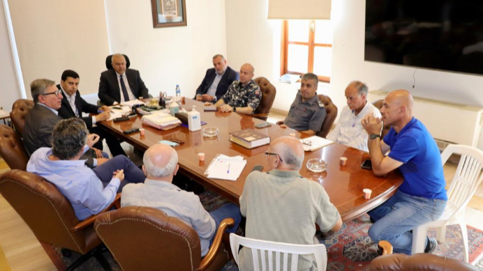 اجتماع موسع في بلدية بيروت لتحسين مستوى الخدمات في بعض الطرق الرئيسية