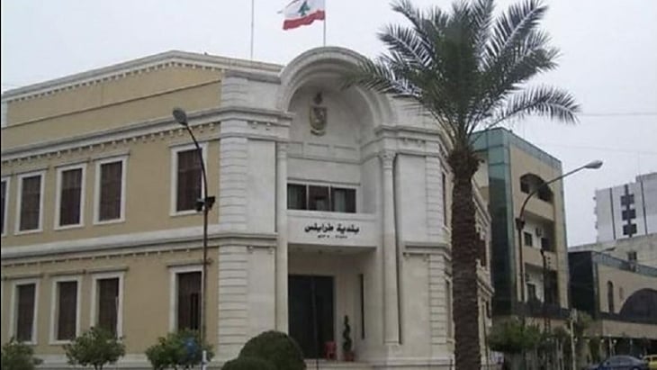 محافظ الشمال كلف أكبر الأعضاء سناً تصريف أعمال رئاسة بلدية طرابلس