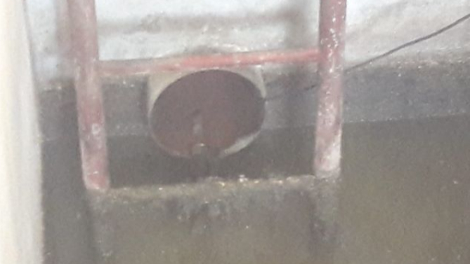 مصلحة الليطاني تتابع الخلل في محطة رفع مياه الصرف الصحي في القرعون