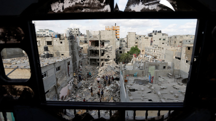 غزة تربك الاحتلال وتفرض الهدنة.. وغياب الرؤية يهدّد الأمن الاجتماعي في لبنان