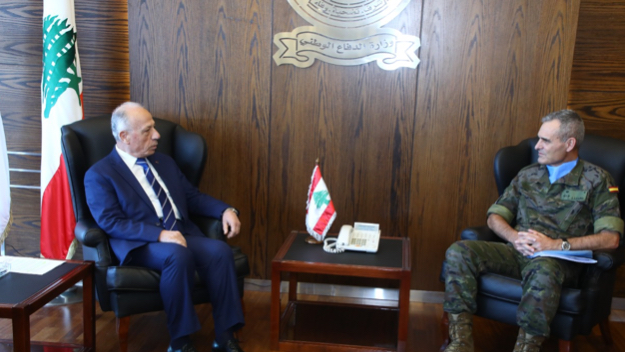 وزير الدفاع التقى اللواء لازارو: لبنان يتمسك بالدفاع عن حقوقه وسيادته