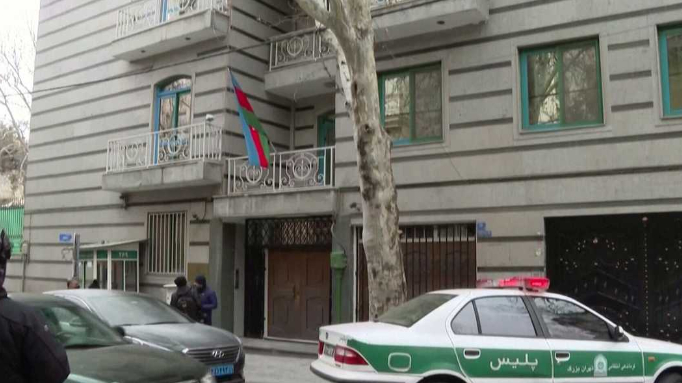 هذا ما نعرفه حتى الآن عن هجوم السفارة الأذرية في طهران