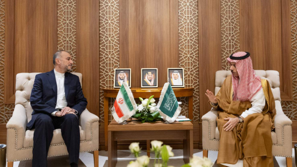 وزير الخارجية السعودي التقى عبداللهيان في جدة: المملكة تتواصل مع الأطراف الدولية والإقليمية لوقف التصعيد في غزة