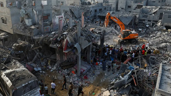 توغل إسرائيلي كبير في غزة.. والضفة الغربية تغلي!