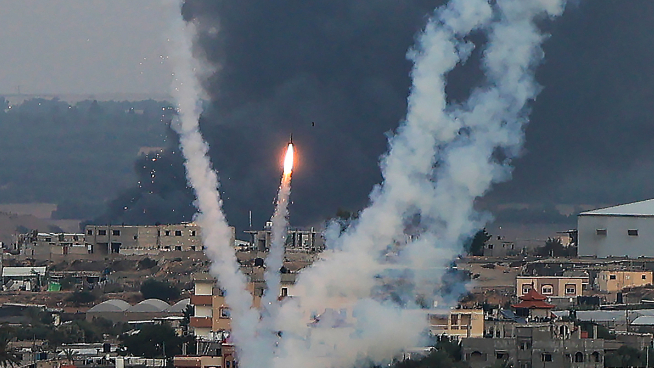 هجوم إسرائيل الدموي على غزّة... أرقام الضحايا "إستثنائية وتاريخية" مقارنةً بحروب أخرى