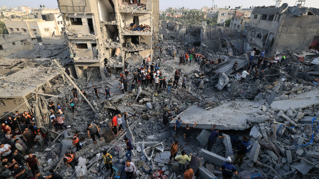 رقمٌ "صادم"... حصيلةٌ جديدة لِشهداء غزة!