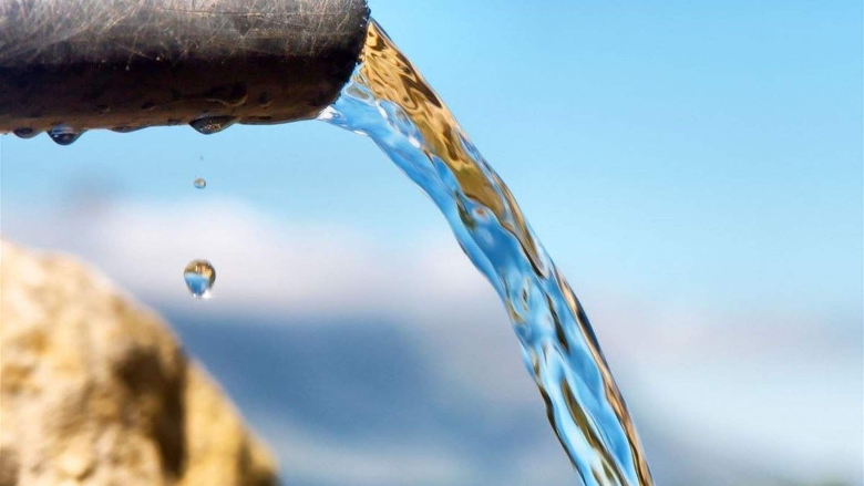 مؤسسة المياه: غزارة الأمطار زادت من نسبة العكارة وتقنين اضطراري لتكرير المياه