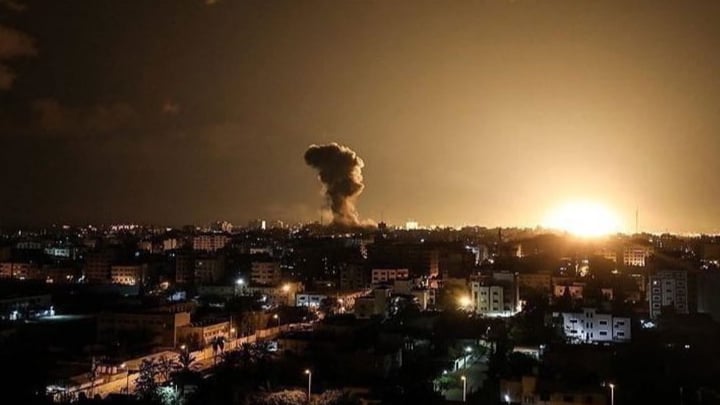ما أهمية المواقع التي قصفتها إسرائيل في دمشق؟