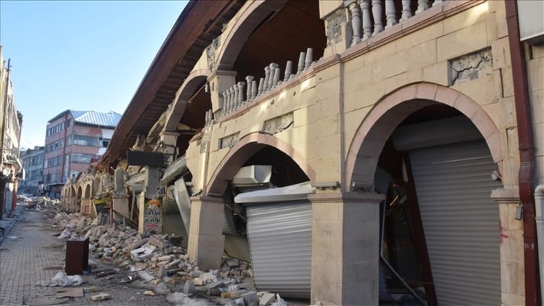 بالفيديو: زلزال جديد في تركيا.. مقتل شخص وانهيار مبانٍ