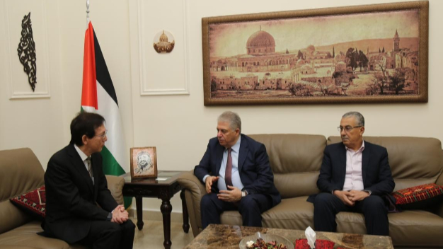 دبور استقبل سفير اليابان وبحثا في أوضاع فلسطين