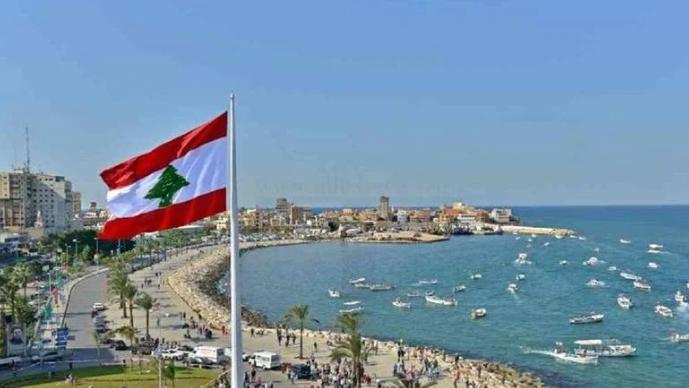 خطوات سلبية متسارعة على الساحة اللبنانية