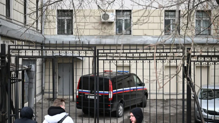 روسيا تعتقل مراسل "وول ستريت جورنال" بتهمة التجسس!