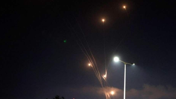 إطلاق 3 صواريخ من سوريا باتجاه الجولان المحتلّ