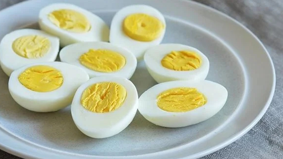 4 فوائد لتناول البيض يومياً
