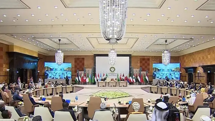 وزراء الخارجية العرب يجتمعون في جدة تحضيراً للقمة العربية