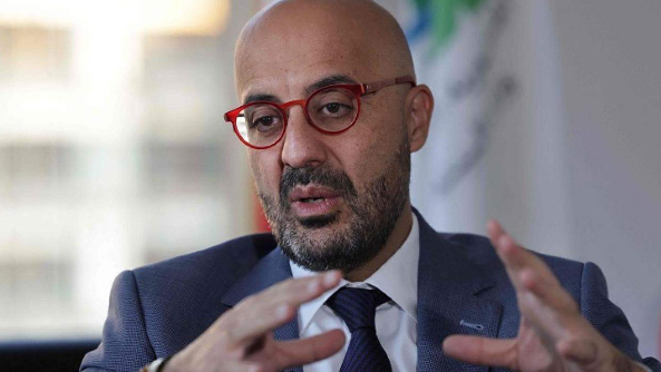 وزير البيئة يطلق حملة "نظّف بلدك" من واجهة بيروت البحرية