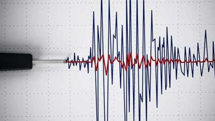 زلزال بقوة 4.8 درجات في بحر قزوين