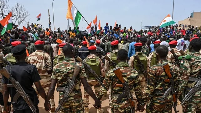 قادة انقلاب النيجر: فرنسا تنشر قواتها استعداداً لشن هجوم