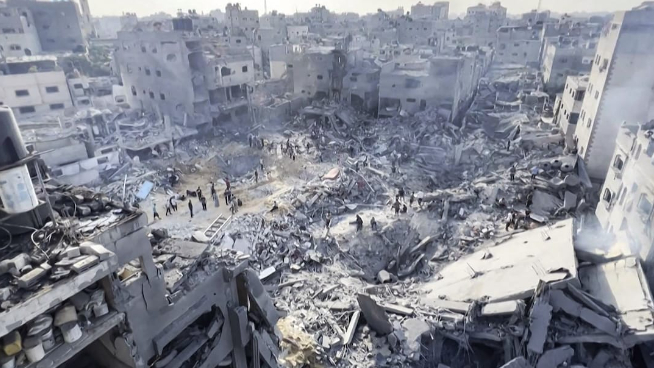 بين الإعتبارات الإسرائيليّة الداخليّة والتصعيد الإقليمي: حرب غزة مستمرّة!